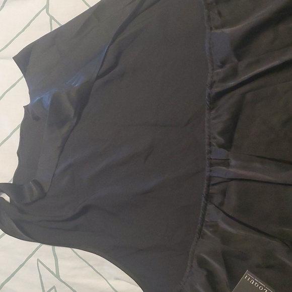 ELOQUII halter top - Picture 4 of 5